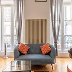 Mont Cervin Standing & Central