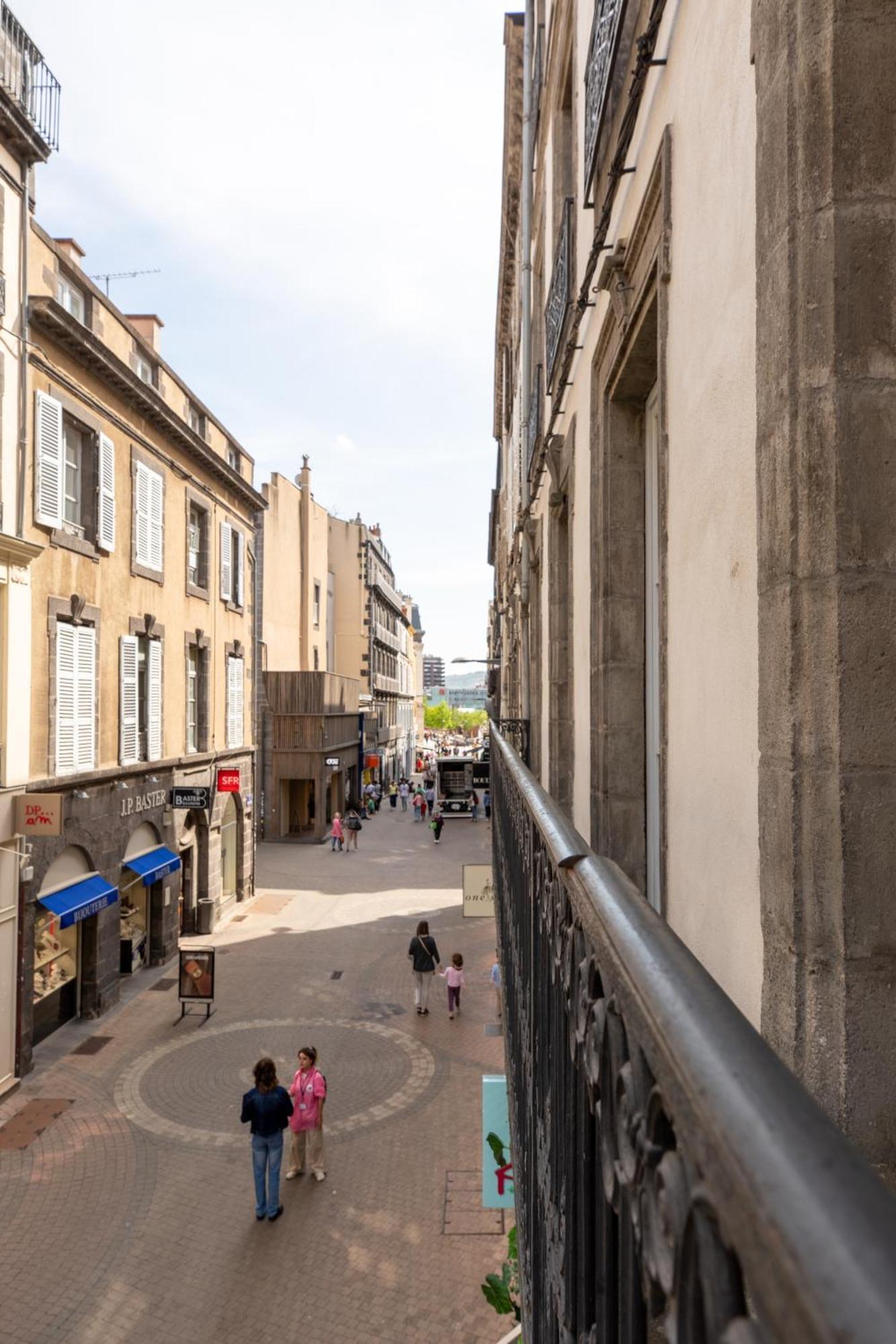 Mont Cervin Standing & Apartment